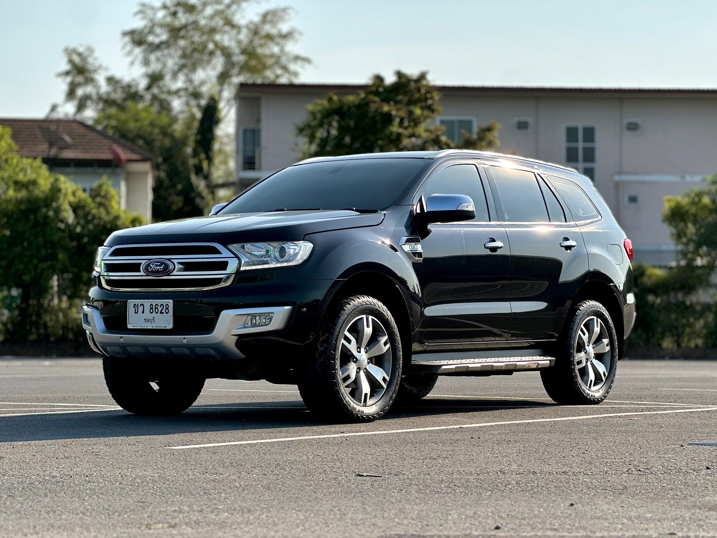 Ford EVEREST 3.2 Titanium 4WD 