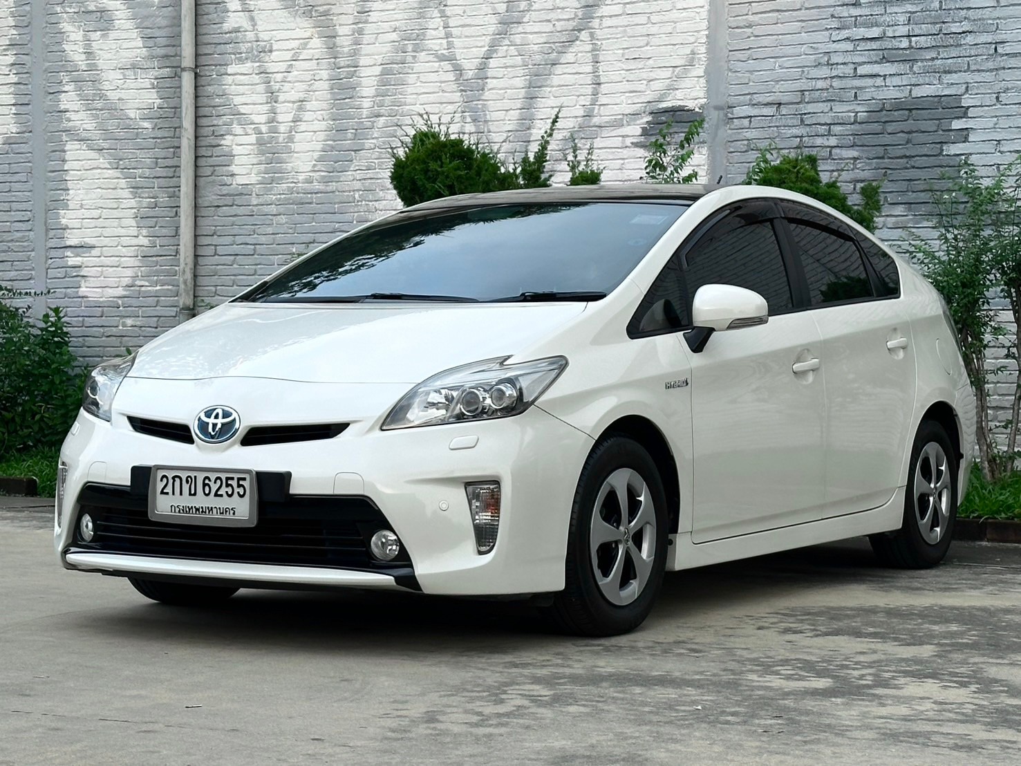 TOYOYA PRIUS 1.8 TOP OPTION